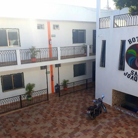 Hotel San Joaquin บากาลาร์ ภายนอก รูปภาพ