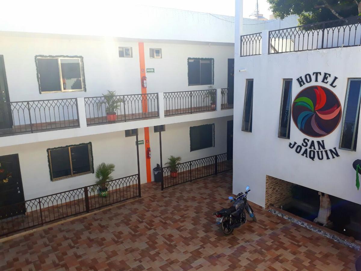 Hotel San Joaquin บากาลาร์ ภายนอก รูปภาพ