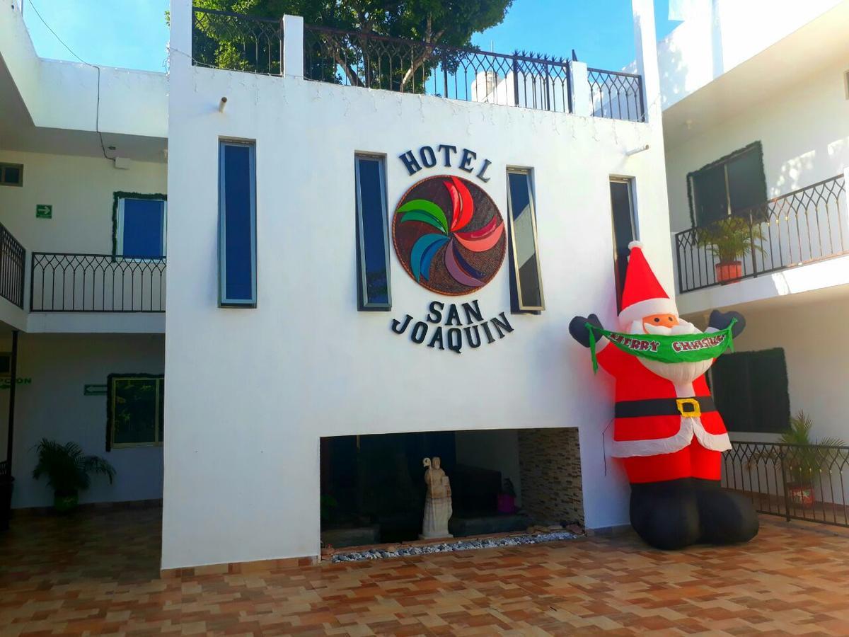Hotel San Joaquin บากาลาร์ ภายนอก รูปภาพ